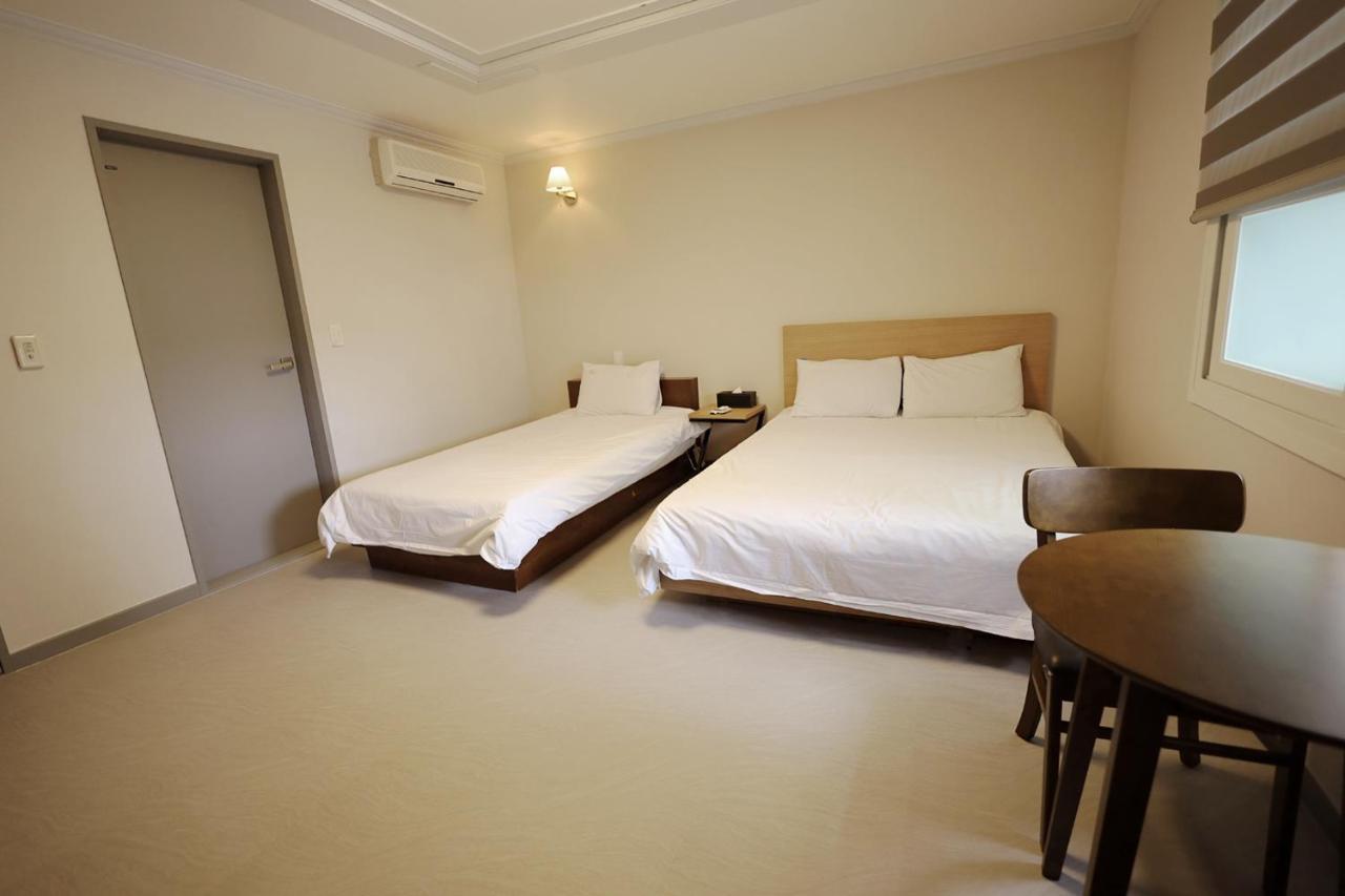 Trevi Hotel Jeju Ngoại thất bức ảnh