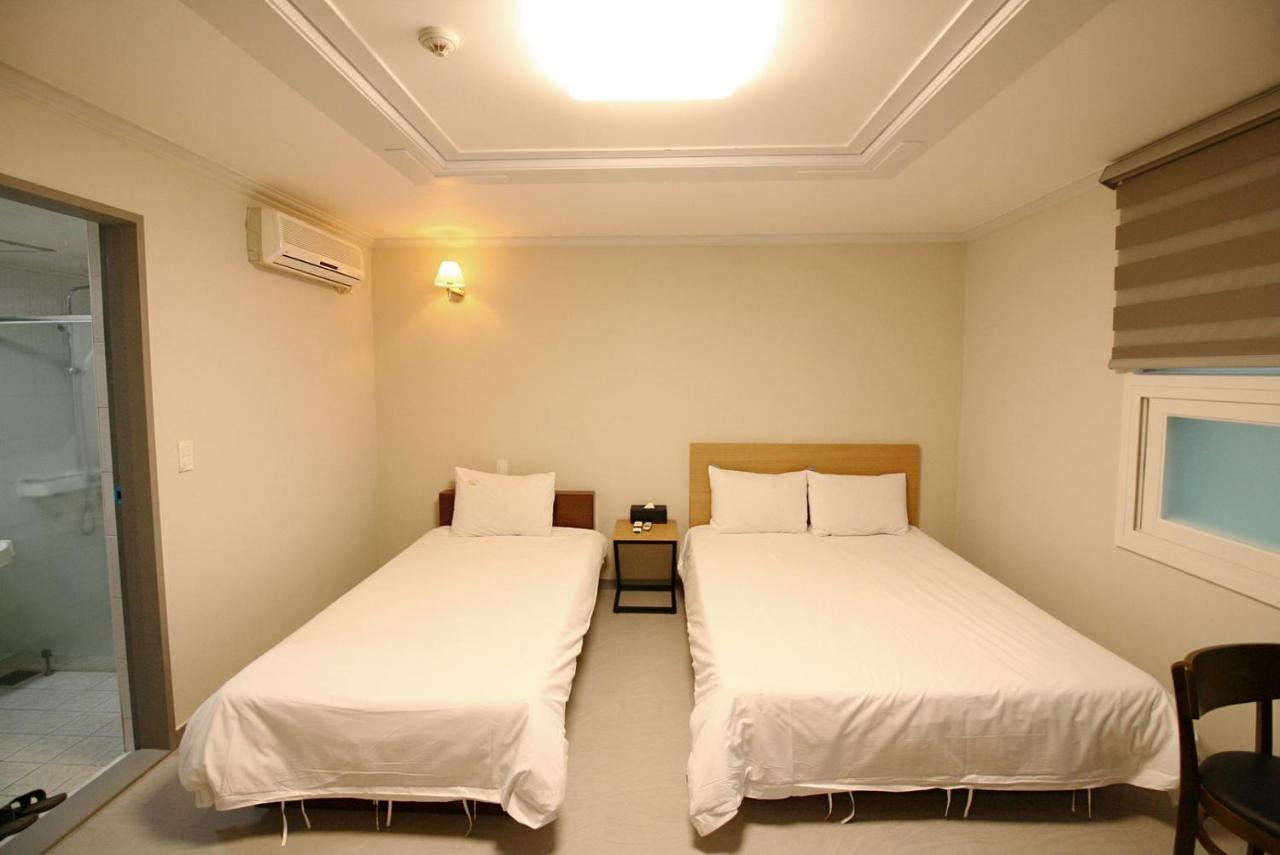 Trevi Hotel Jeju Ngoại thất bức ảnh