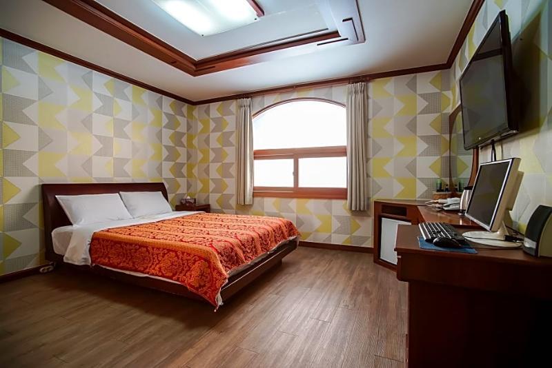 Trevi Hotel Jeju Ngoại thất bức ảnh